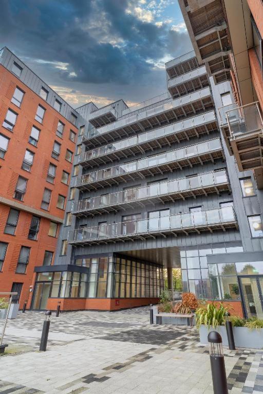 Adelphi Wharf Luxury Apartments Manchester Exterior foto